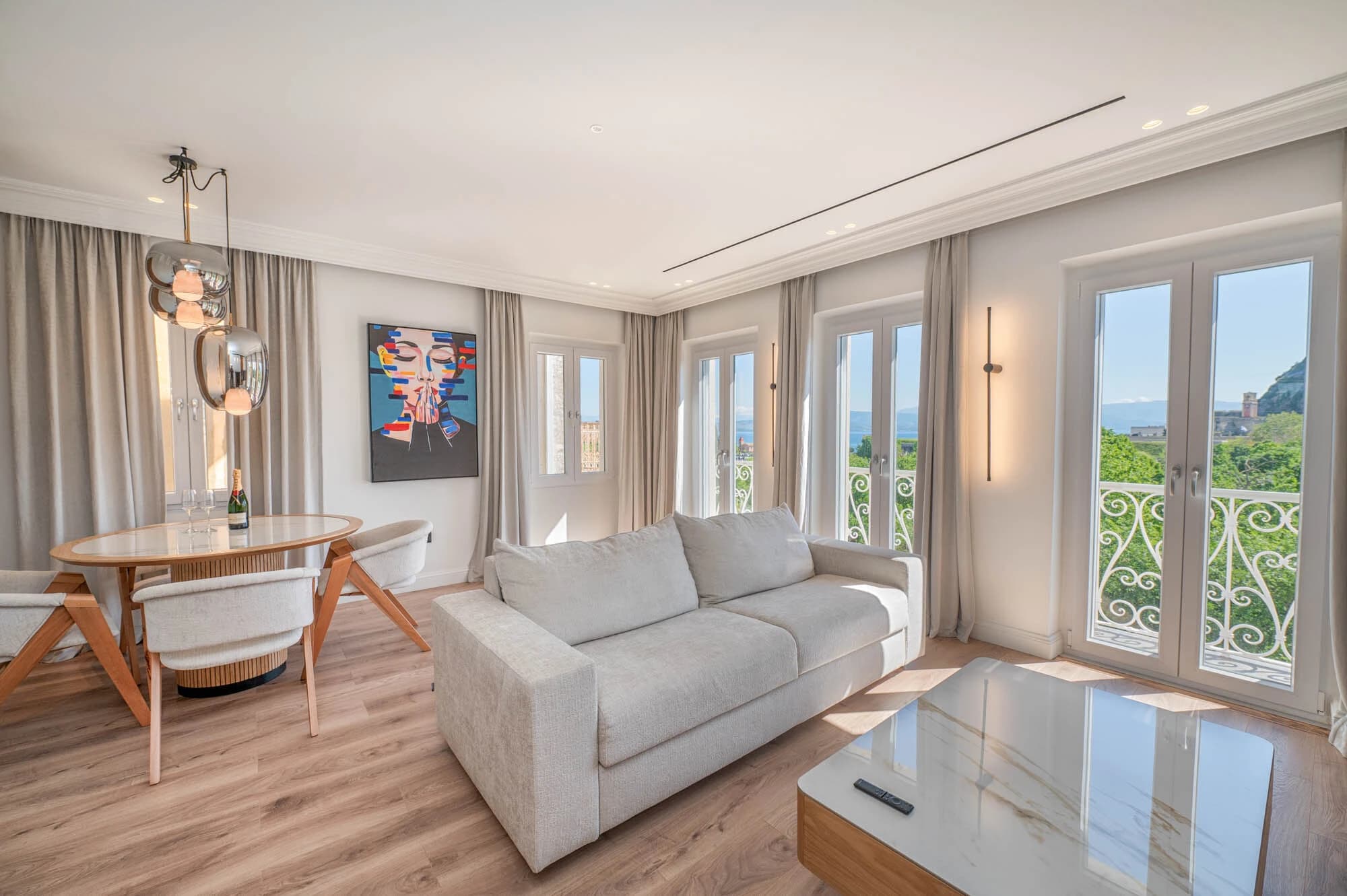 KANTONI LUXURY SUITES KANTONI LUXURY SUITES