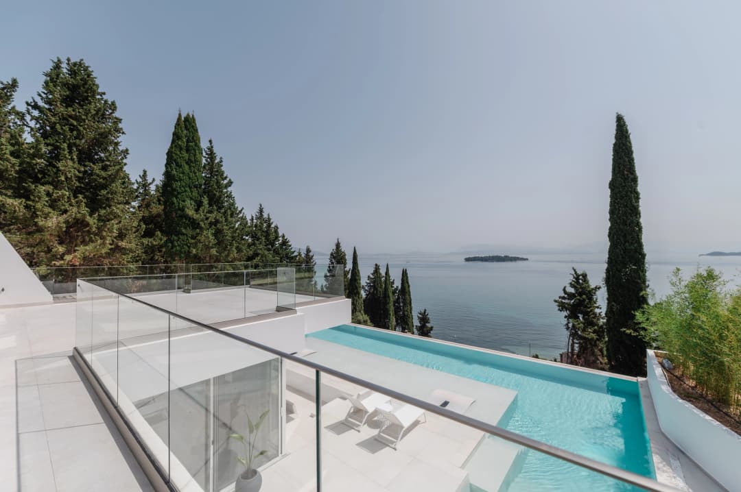 Luxurious villa Lazareto in Corfu - book with seaview